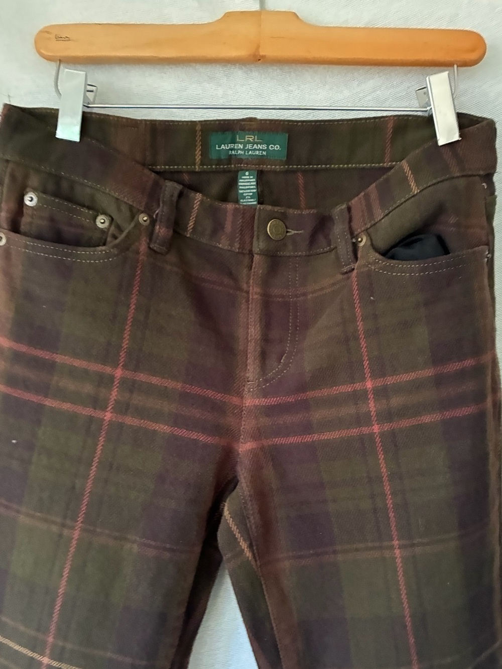 RL Ralph Lauren Plaid Slim Fit Denim- Size 6 Women’s